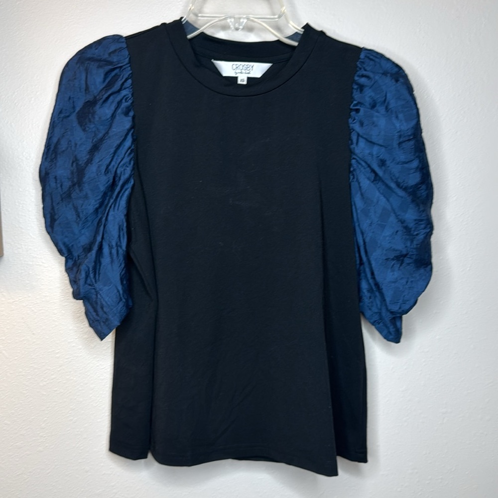 CROSBY by Mollie Burch Black and Blue Ruffled Puff Sleeve Blouse - Picture 12 of 14
